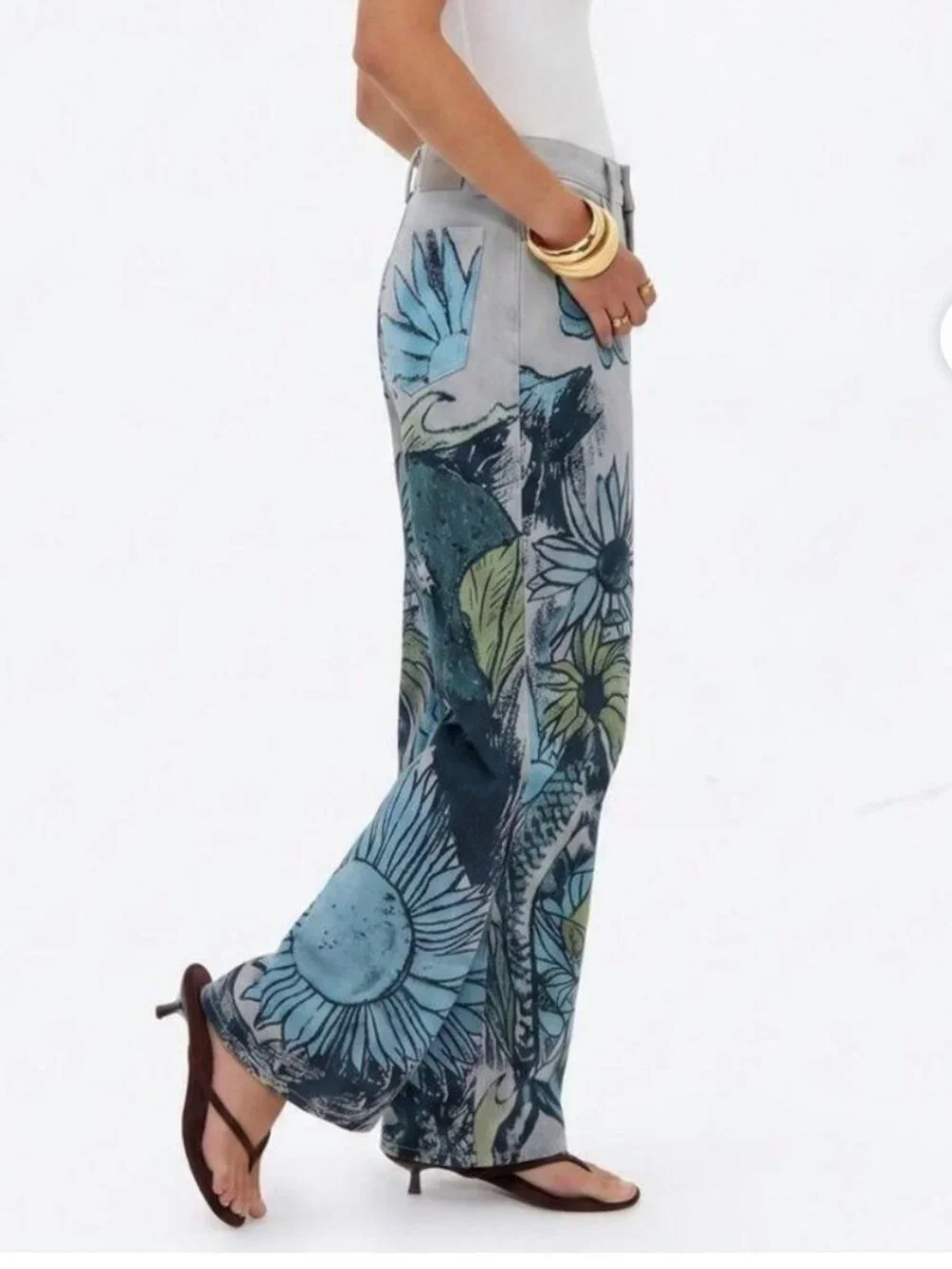 NWT Free People Tinsley Printed Straight Leg Jeans in Seashore Combo - Picture 7 of 10
